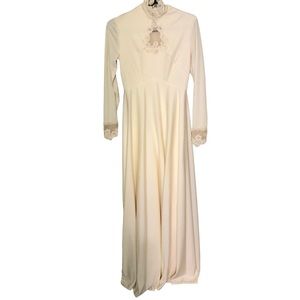 Vintage 1960/70s Wedding Formal Ivory Dress